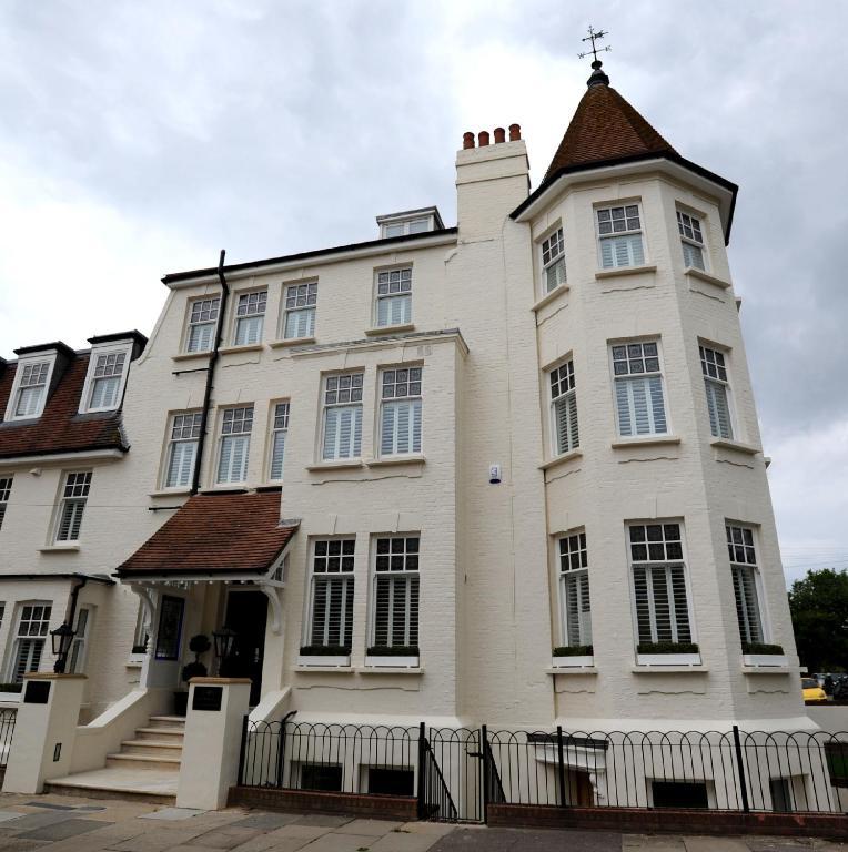Tower Apartments Southend-on-Sea Exterior photo